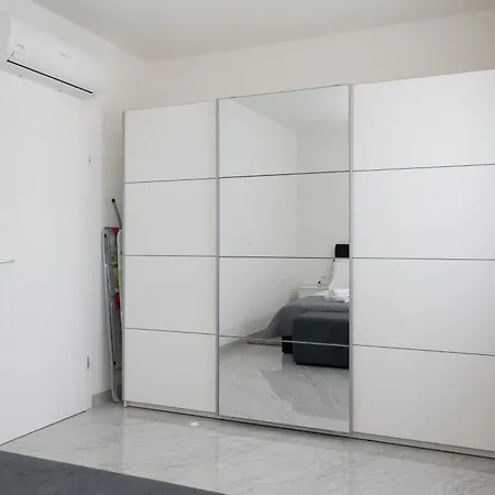 Ana Villa Vodice